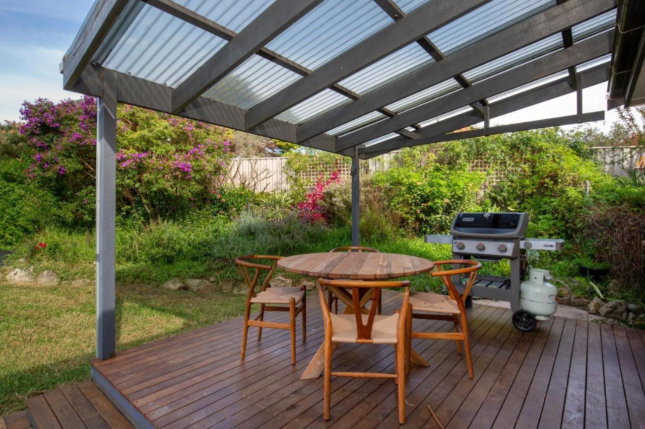 Windansea Cottage Pet Friendly Ocean Glimpses Vincentia Exterior foto