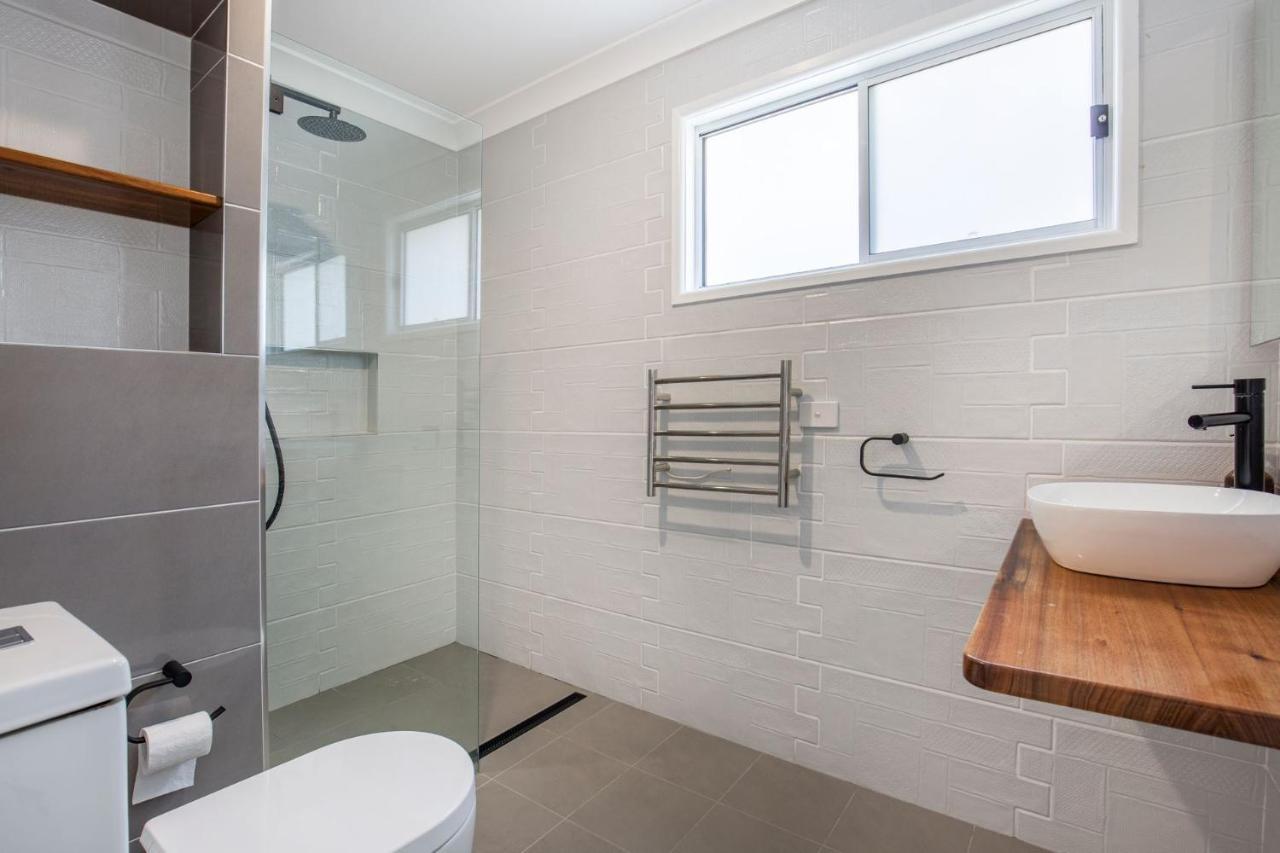 Windansea Cottage Pet Friendly Ocean Glimpses Vincentia Exterior foto
